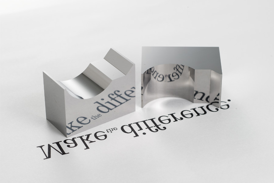 超硬割ダイのコンタリング加工