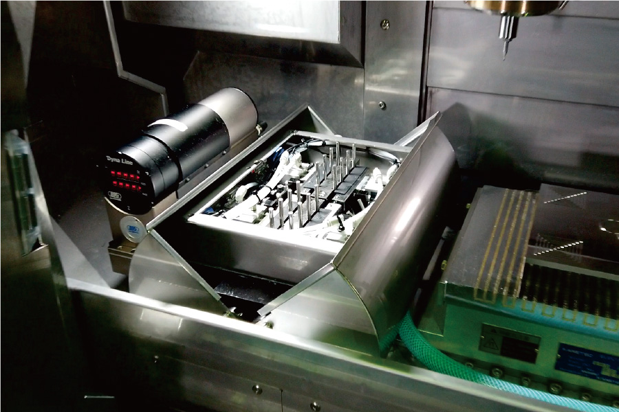 工具交換用のATC装置（OP）