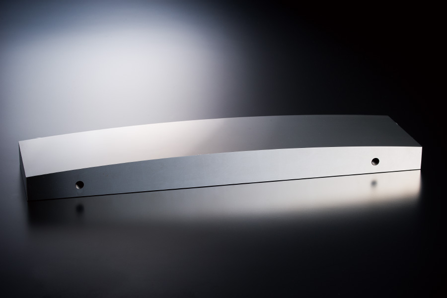 Achieves Ultra-Precision Shape Creation Processing such as Crowning etc.